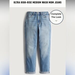 NWT / Size: 2R / Hollister 🕊️ Ultra High-Rise Mom Jean